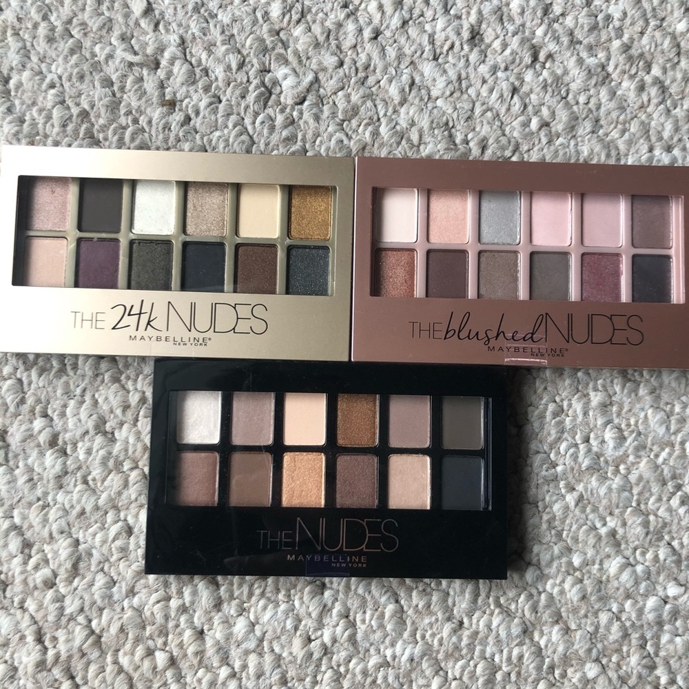 Brand New Maybelline 12 pallet eye shadow